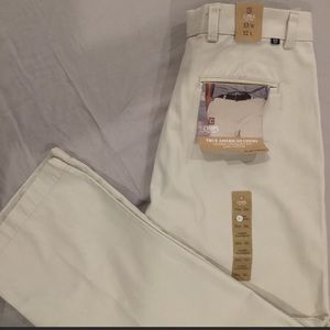 Chaps Classic Straight Fit Chino Pants 33x32